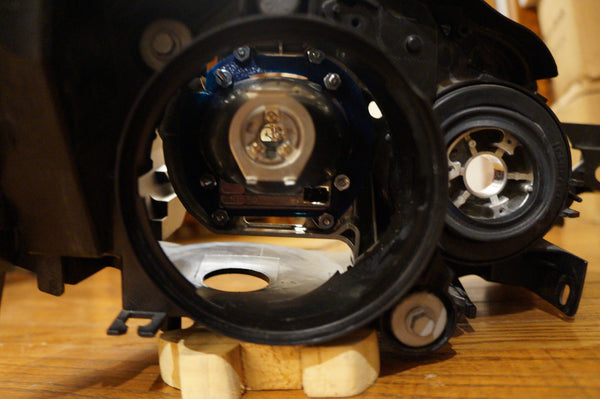 2006-2014 Subaru WRX Mini H1 8.0 / Micro D2S Retrofit C-Bracket