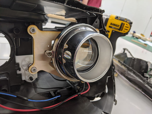 2011+ Chrysler 300 MDS2 5.0 G5 MLED 2.0 NHK Retrofit C-Bracket