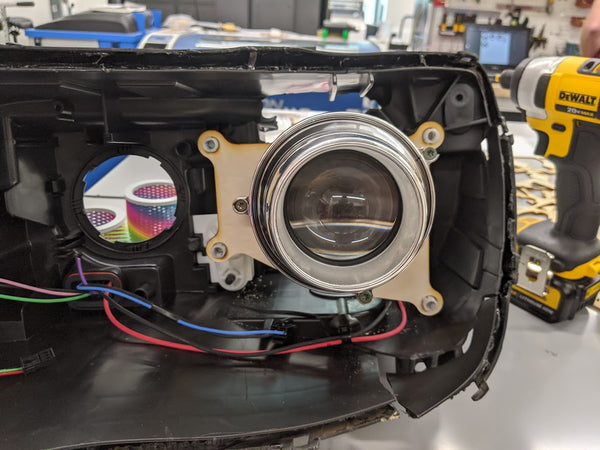 2011+ Chrysler 300 MDS2 5.0 G5 MLED 2.0 NHK Retrofit C-Bracket